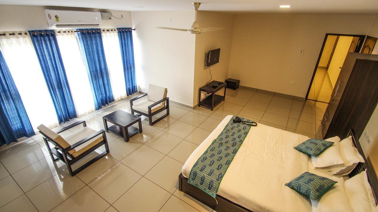 Kohinoor Hotel Alwaye Luaran gambar
