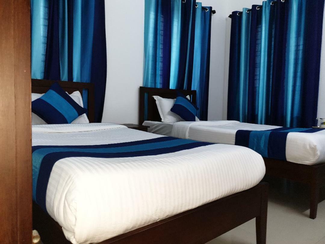 Kohinoor Hotel Alwaye Luaran gambar